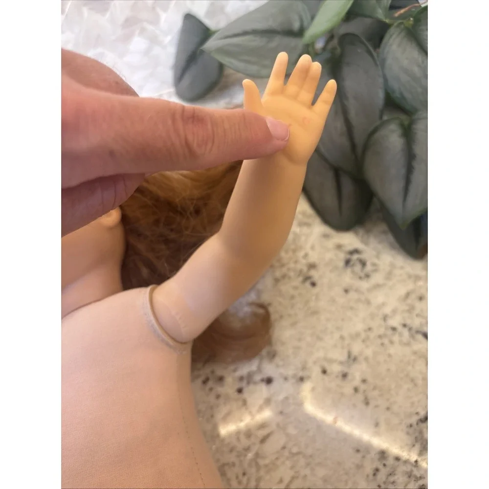 American Girl Doll 2017 Truly Me Number 61? Sleep Eyes Red Hair Green Eyes/Read
